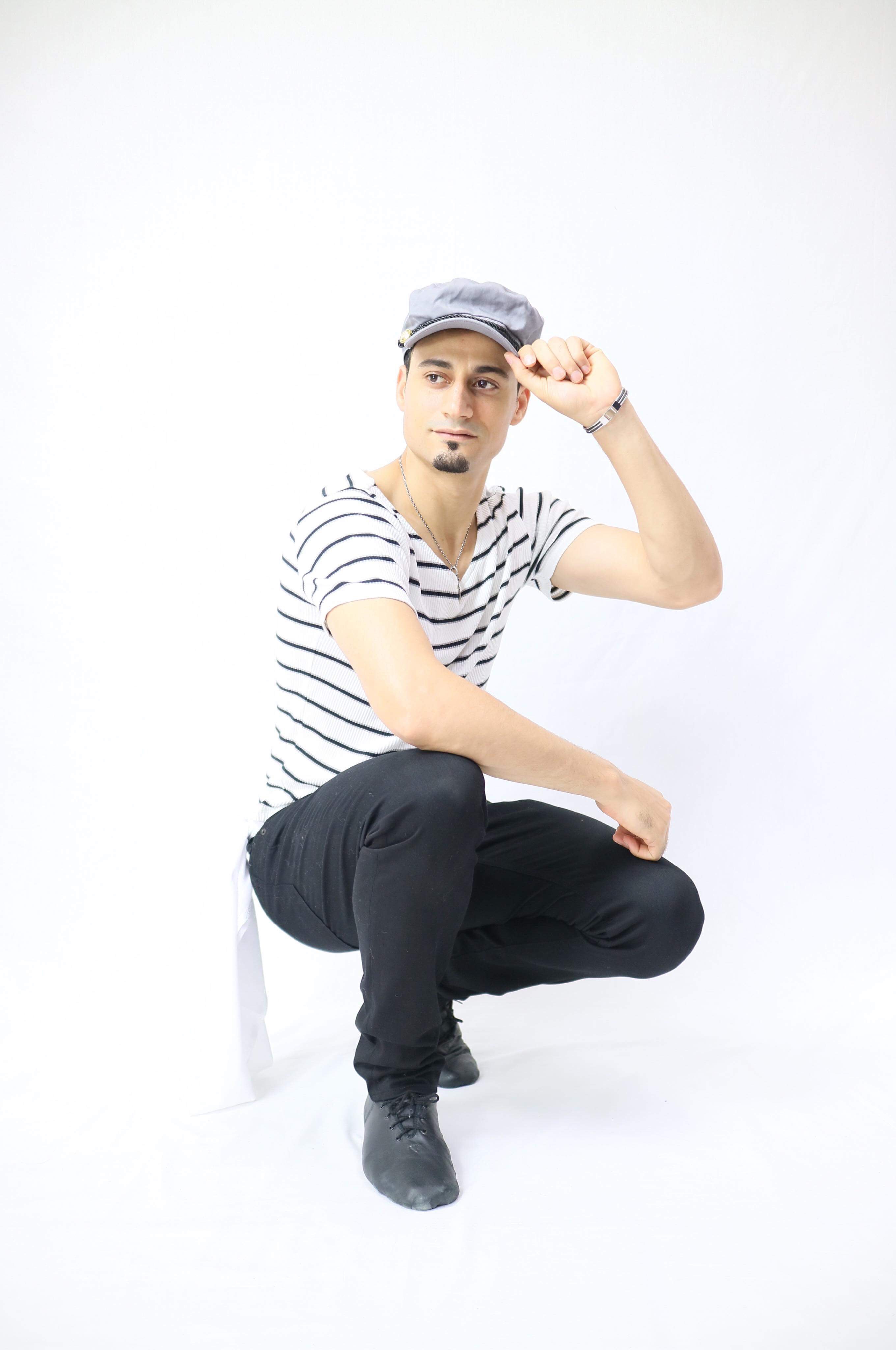 F8C1EF7E-779A-4DB0-A9D9-7EBADEB3BFBC